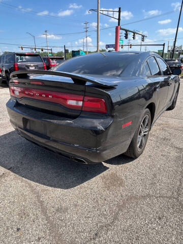 2014 Dodge Charger SXT