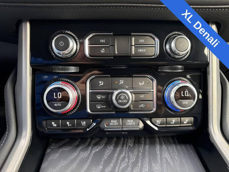 2024 GMC Yukon XL Denali - Photo 21