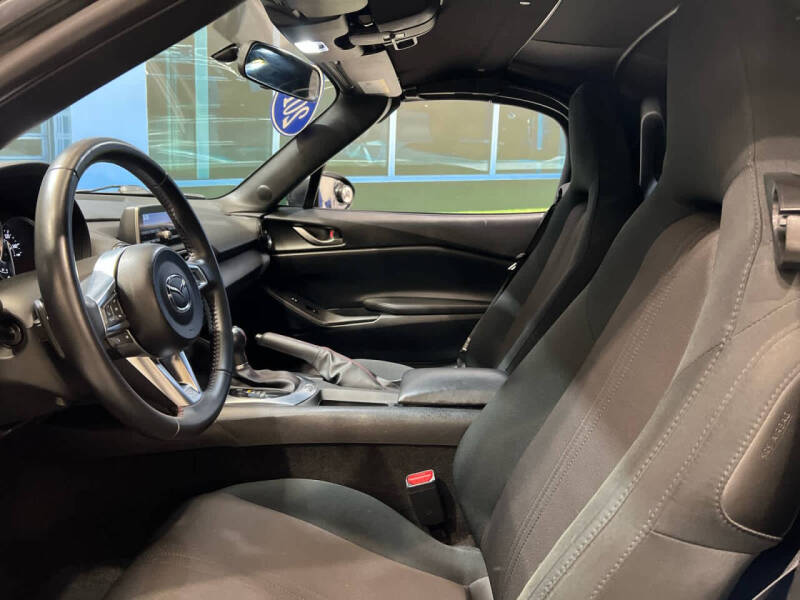 2016 Mazda MX-5 Miata Sport