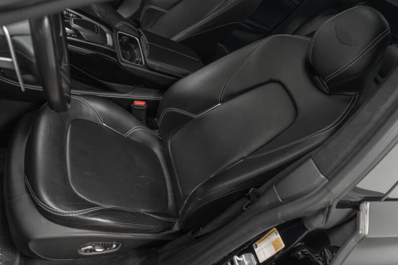 2021 Aston Martin DBX