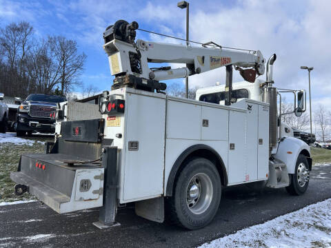 2006 Peterbilt 335 Mechanic's Truck