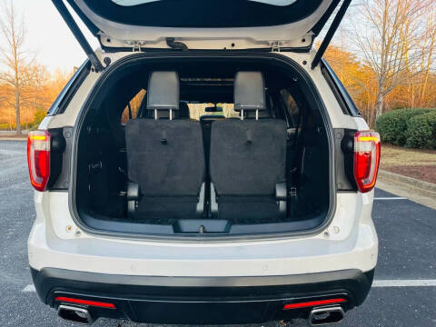 2017 Ford Explorer Sport