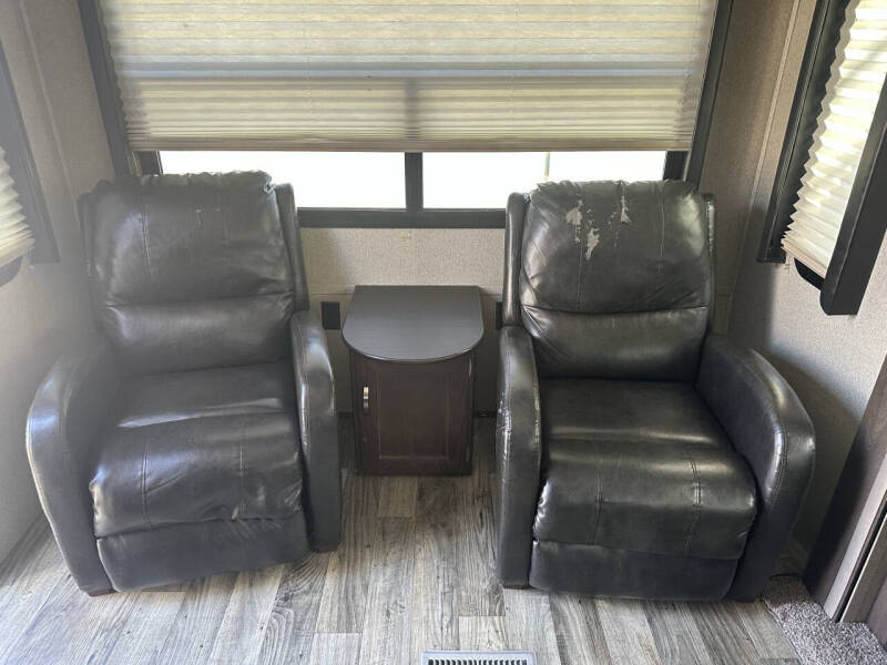 2018 Keystone RV Outback 299URL