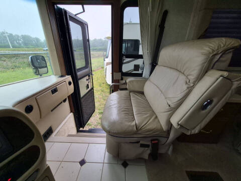 2002 Newmar Dutch Star 3852