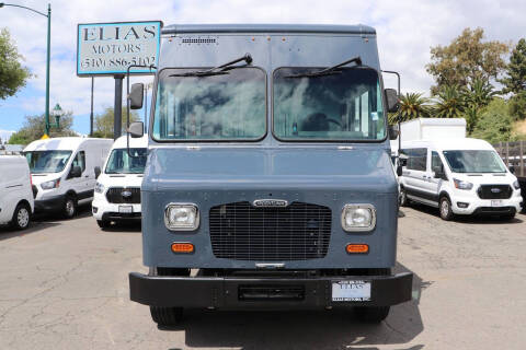 2020 Freightliner MT45 Chassis