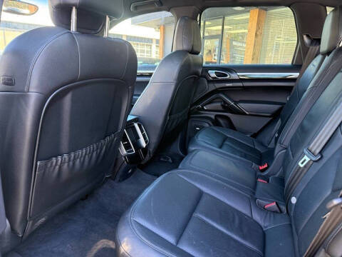 2014 Porsche Cayenne S Hybrid