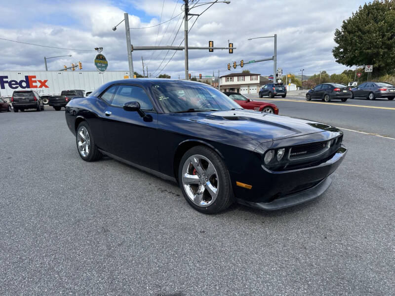 2012 Dodge Challenger SXT