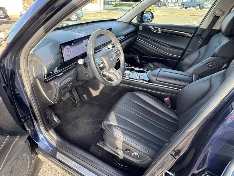 2025 Genesis GV80 2.5T Standard