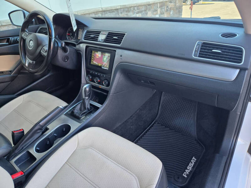 2015 Volkswagen Passat