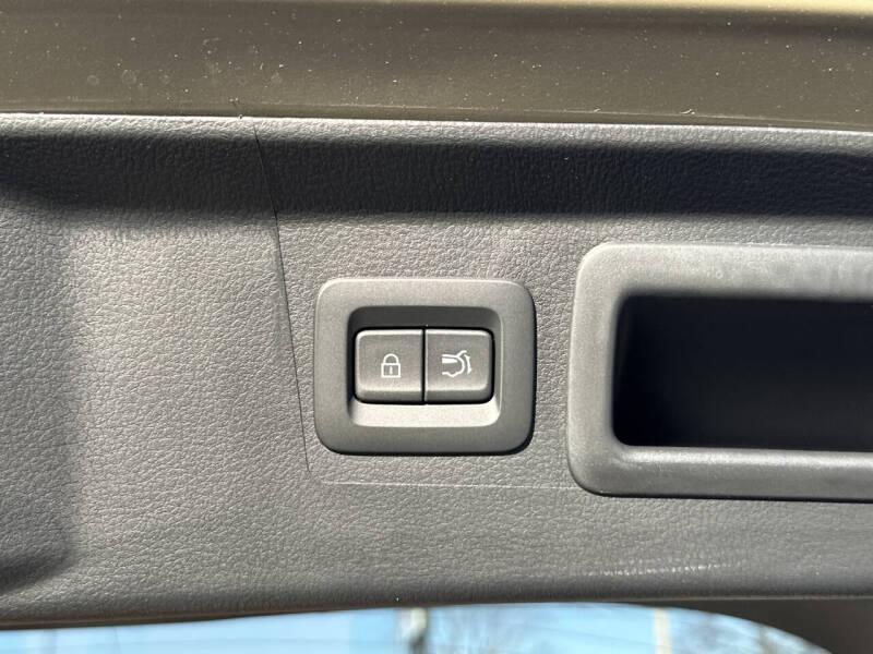 2025 Mazda CX-50 2.5 Turbo Premium