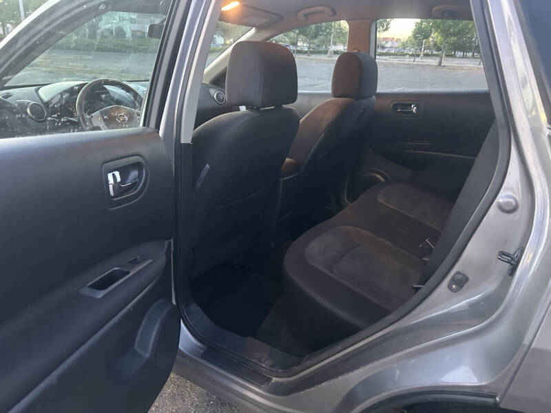 2013 Nissan Rogue S