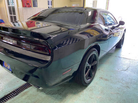 2013 Dodge Challenger SXT