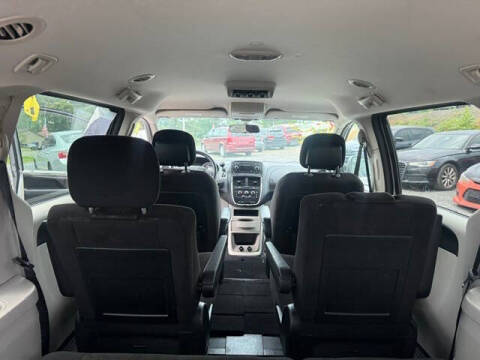 2014 Dodge Grand Caravan SE