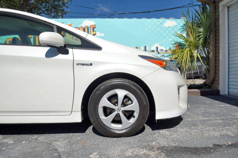 2015 Toyota Prius Three