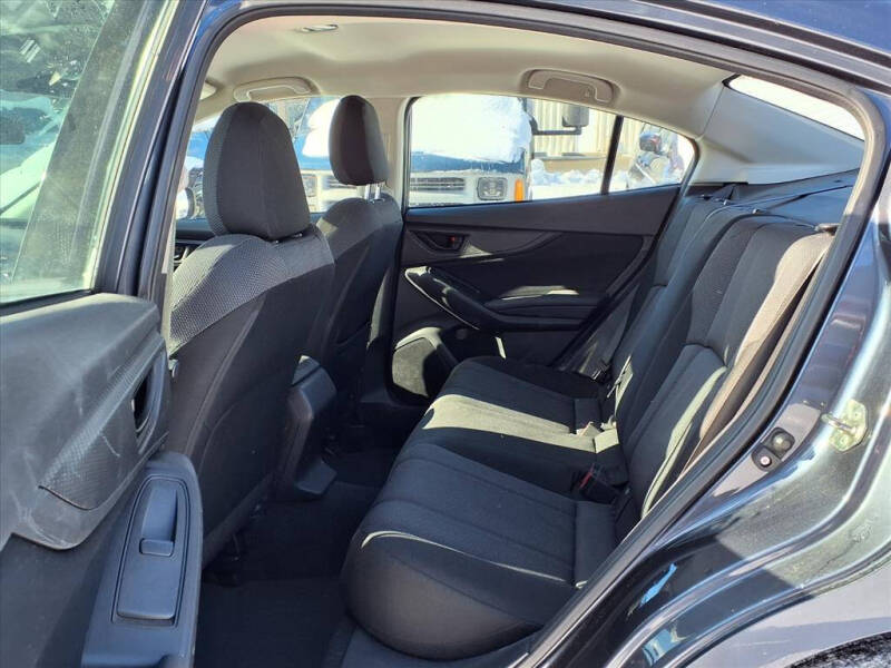 2017 Subaru Impreza 2.0i