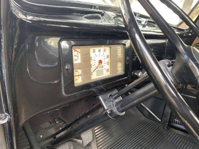 1957 International KB2