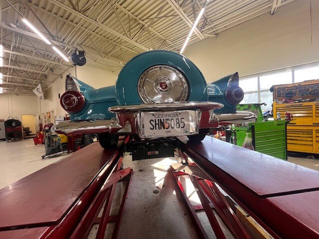 1956 Ford Thunderbird