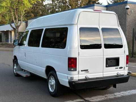 2011 Ford E-Series E-150