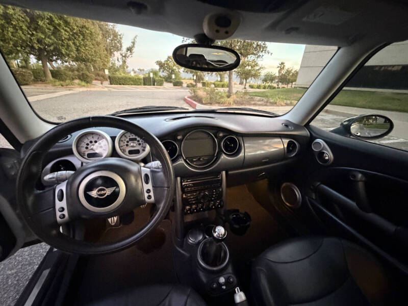 2004 MINI Cooper S