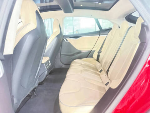 2013 Tesla Model S Performance