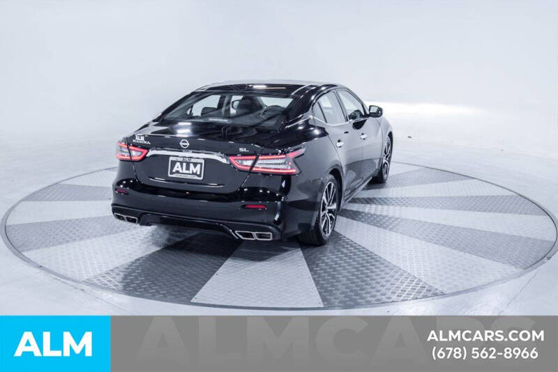2023 Nissan Maxima