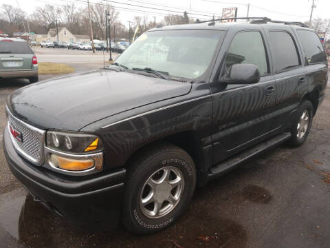 2004 GMC Yukon for sale at Car Freaks Cars in Grand Rapids MI