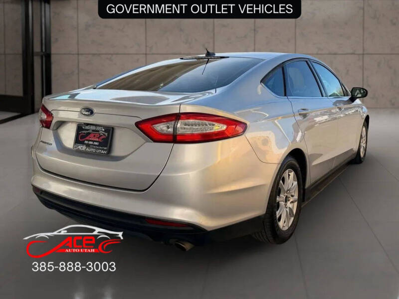 2016 Ford Fusion S