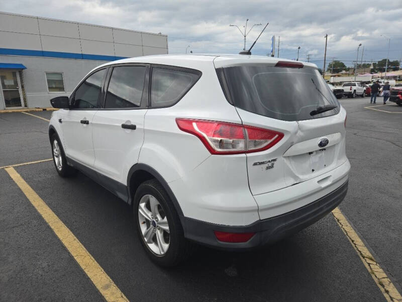 2014 Ford Escape S