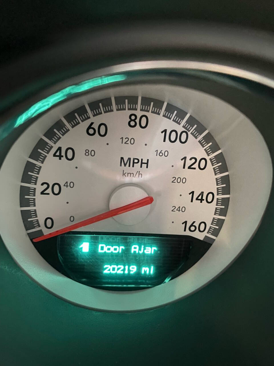 2009 Dodge Challenger 34