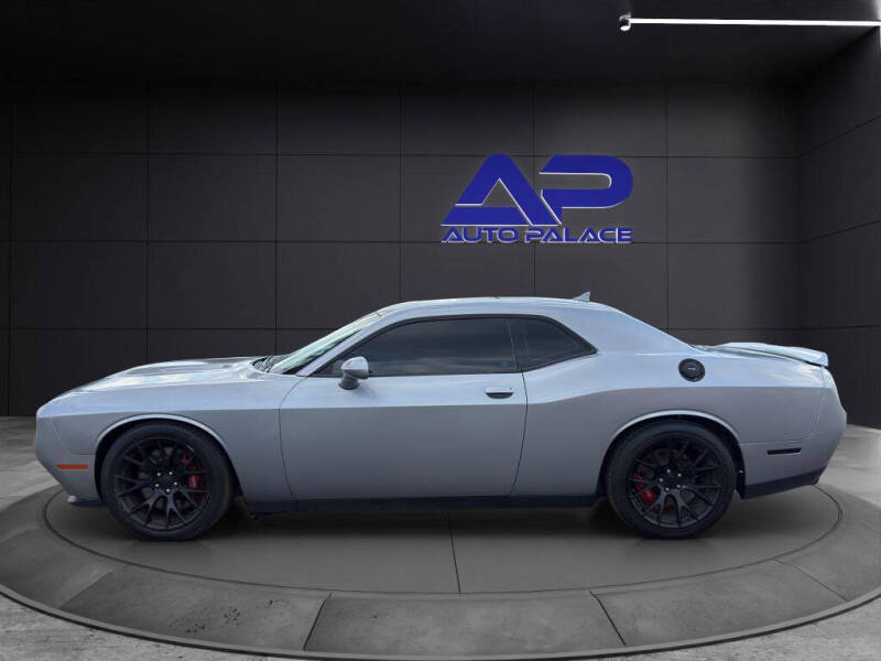 2016 Dodge Challenger SRT 392