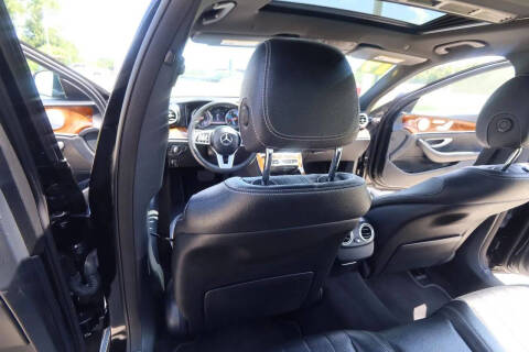 2019 Mercedes-Benz E-Class E 300