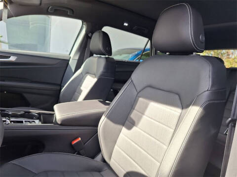 2026 Volkswagen Atlas Cross Sport SEL R-Line Black 4Motion