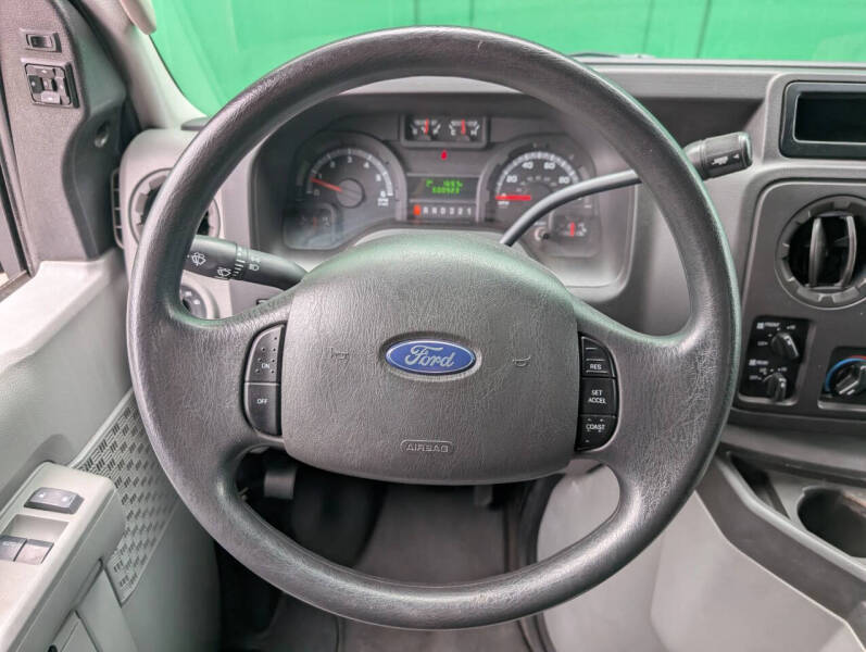 2012 Ford E-Series