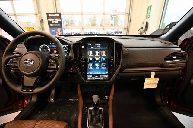 2025 Subaru Forester Touring Hybrid