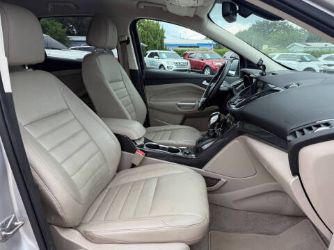 2016 Ford Escape Titanium