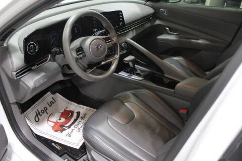 2022 Hyundai Elantra