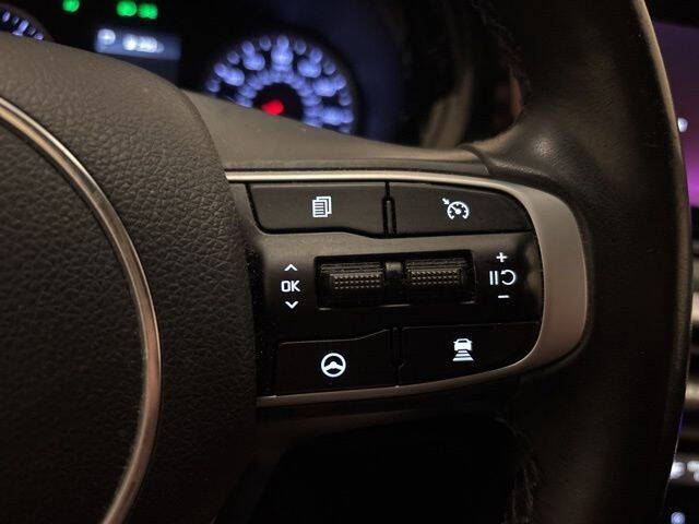 2023 Kia K5