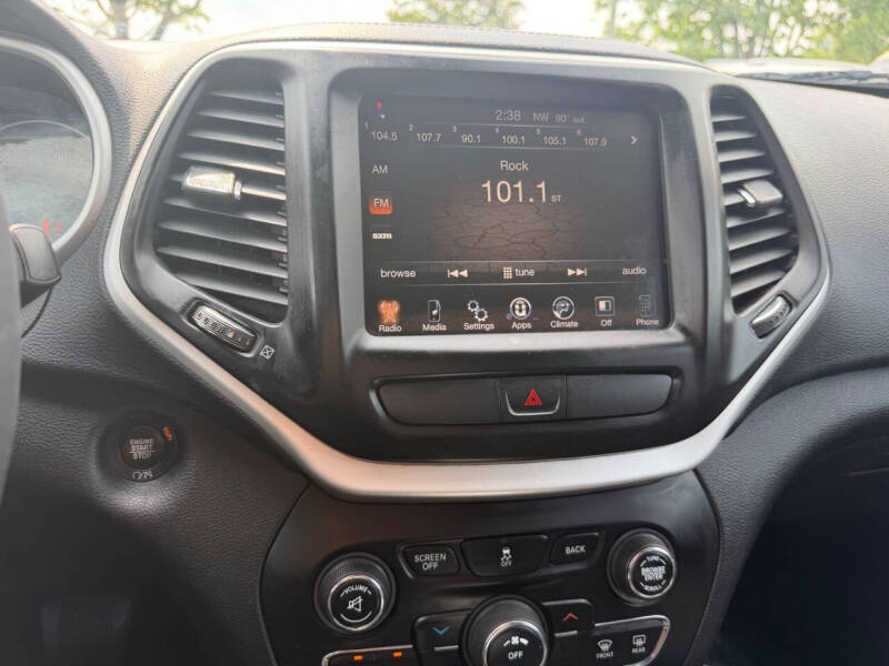 2018 Jeep Cherokee Latitude Plus
