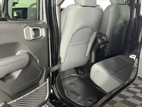 2025 Jeep Gladiator Willys