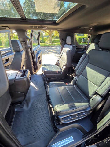 2023 GMC Yukon Denali