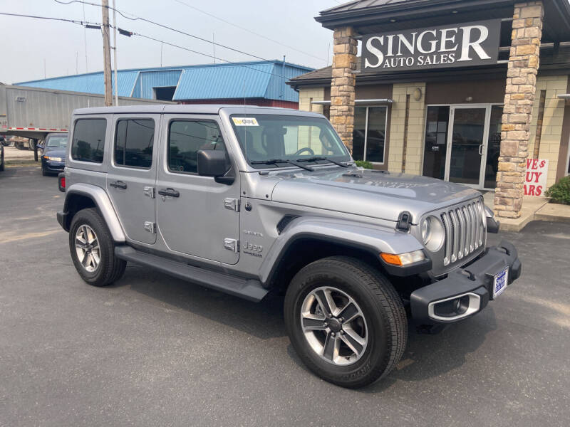 2020 Jeep Wrangler Unlimited Sahara photo 2