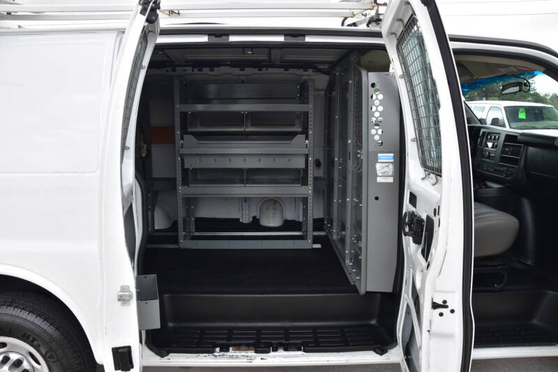 2017 Chevrolet Express 2500