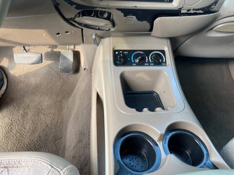 2001 Ford Expedition Eddie Bauer