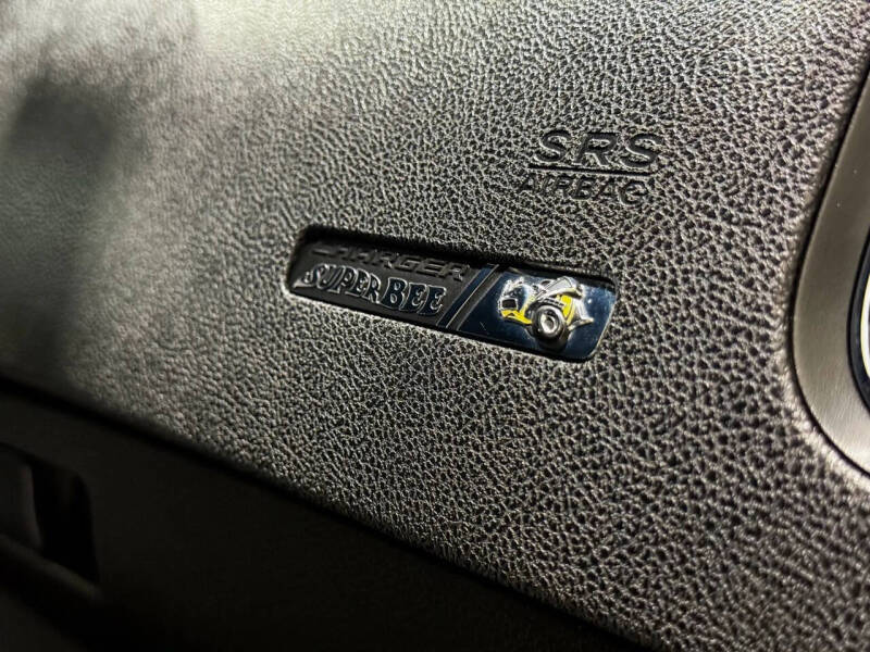 2012 Dodge Charger SRT8 Super Bee