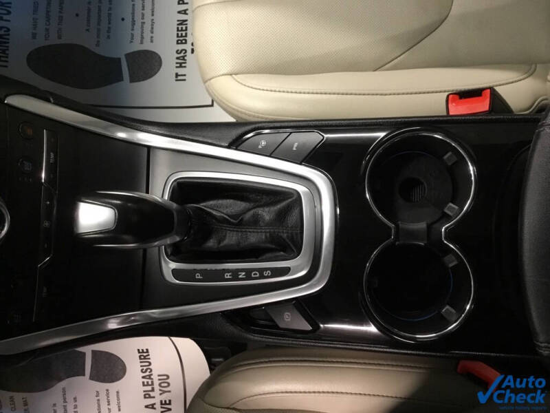 2017 Ford Edge Titanium