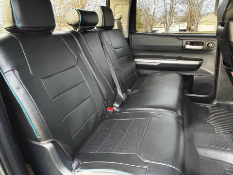 2014 Toyota Tundra SR5