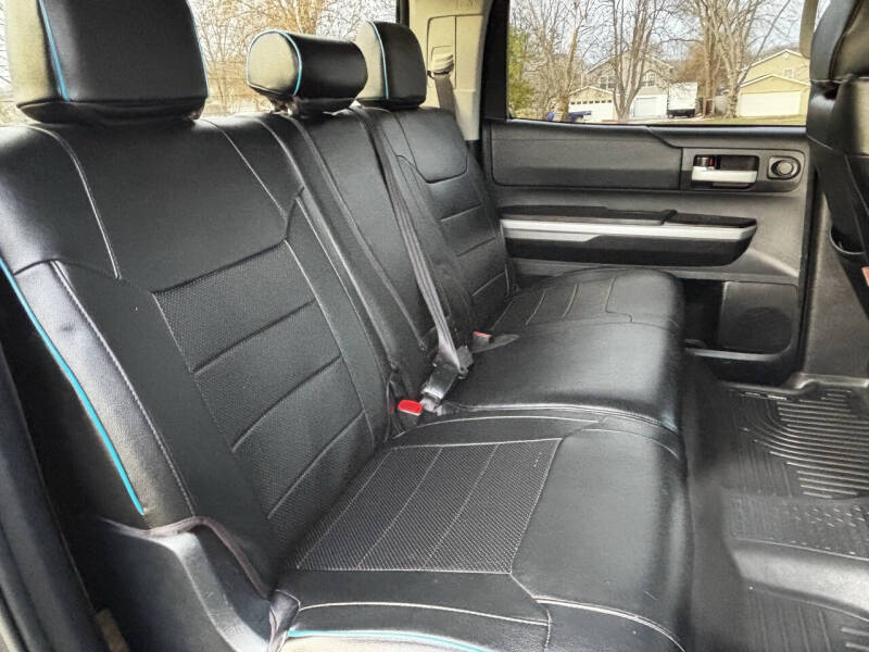 2014 Toyota Tundra SR5