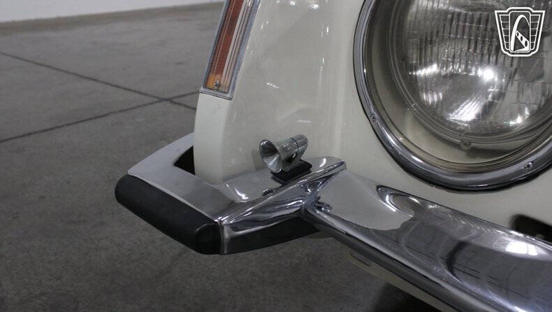 1964 Studebaker Avanti
