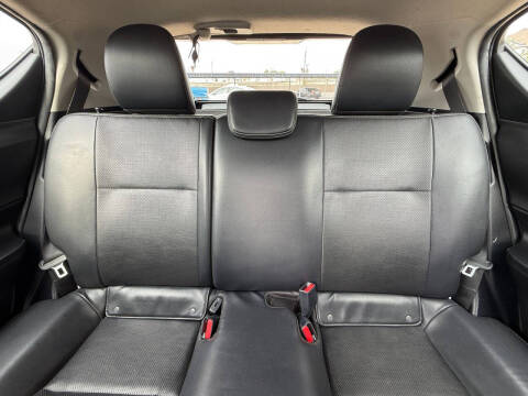 2018 Toyota Prius c Four