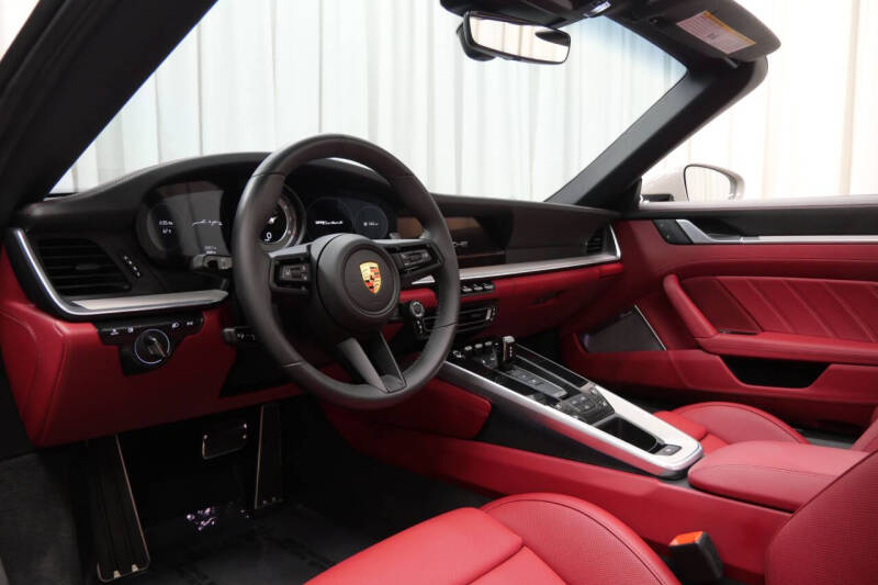 2024 Porsche 911 Turbo S